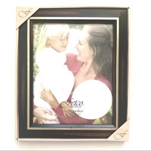 NWT  Fetco Home Baccarat Photo Frame for 8 x 10